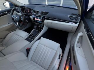 Skoda Superb Laurin & Klement Adventure Edition 2.0 R4 TDI 140kW