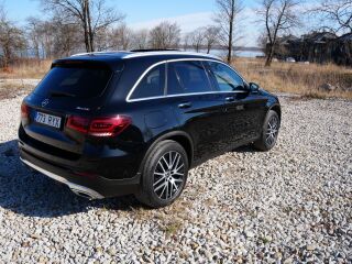Mercedes-Benz GLC 300 E 2.0 155kW