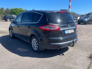 Ford S-MAX Titanium 2.0 TDCI 120кВ