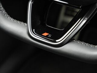Audi Q5 S-Line 2.0 TDI quattro 2.0 150kW