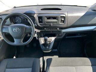 Toyota ProAce Shuttle 2.0 110kW