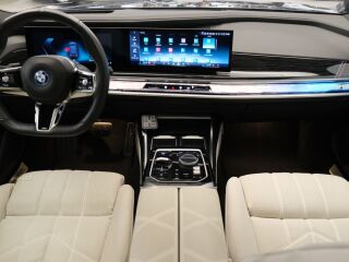 BMW i7 xDrive60  M Sportpakett Pro Executive 400kW
