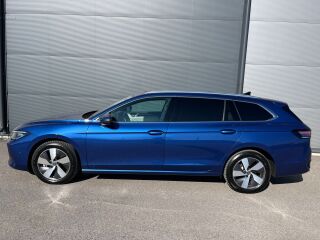 Volkswagen Passat Elegance 4Motion Variant 2.0 142kW