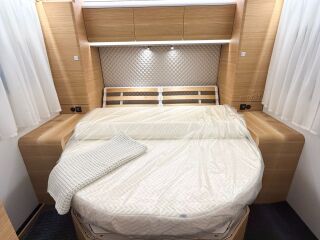 Adria MATRIX 650 DC 60Y edition LUXE ALL IN LiFePo4 2.2 FIAT MultiJet3 2,2 HD 103kW