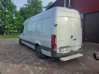 Mercedes-Benz Sprinter 2.0 125кВ