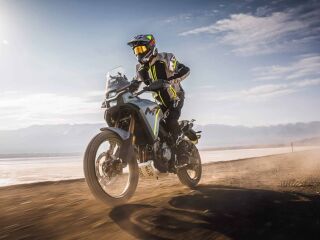 CFMOTO 450MT