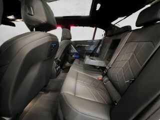 BMW i5 M60 xDrive M-Sportpakett Pro 442kW