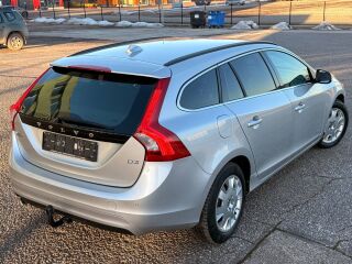 Volvo V60 Momentum Facelift EU6 2.0 R4 D3 TDI 110кВ