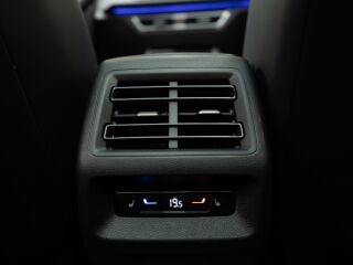 Volkswagen Tiguan R-Line 4motion 2.0 142кВ