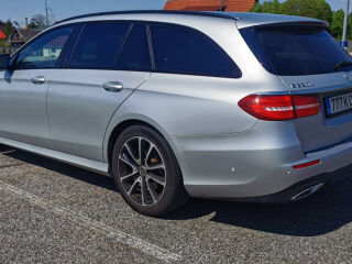Mercedes-Benz E 220 2.0 143kW