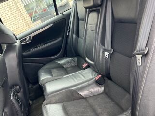 Volvo S60 2.4 120kW