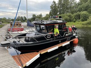 Nord Star 26 Patrol Black Edition 4.2 V8 TDI 272кВ