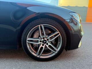 Mercedes-Benz E 220 d AMG-LINE 2.0 R4 d 143kW