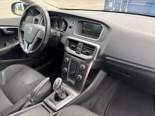 Volvo V40 City Safety 1.6 D2 84кВ