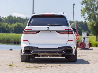 BMW X7 M-sportpakett Shadowline 3.0 259kW