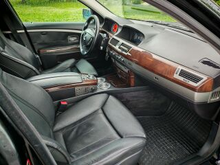 BMW 730 E65 3.0 170кВ