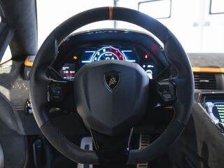 Lamborghini Aventador Ultimae 1/350 6.5 V12 574kW