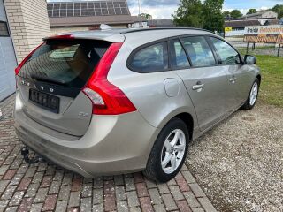 Volvo V60 2.0 Volvo D3 VIIS SILINDRIT 120kW