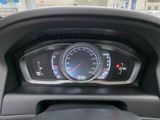 Volvo XC60 Momentum Onyx Black 2.0 D4 140kW
