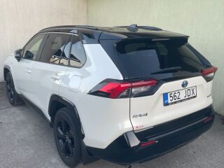 Toyota RAV4 Hybrid / Style / Technology Pakett 2.5 131kW