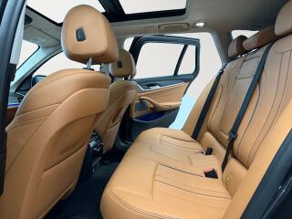 BMW 530 d xDrive Luxury Line LCI 3.0 210кВ