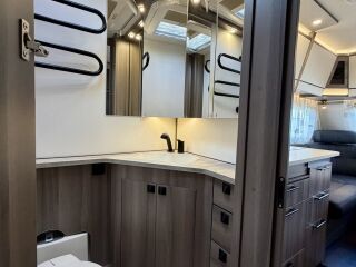 Kabe Estate 560 GLE KINGSIZE - SILVER EDITION -