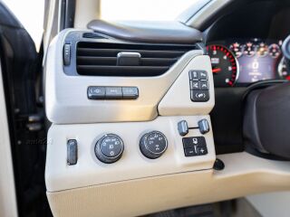 GMC Yukon DENALI 6.2 V8 313kW