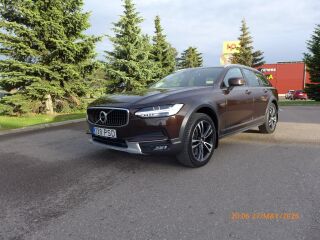 Volvo V90 Cross Country AWD Pro 2.0 R4 T5 184kW