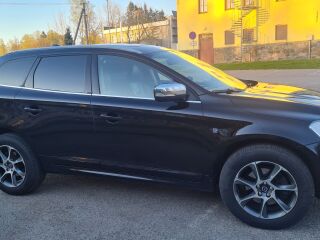 Volvo XC60 OCEAN RACE 2.4 162kW