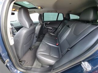 Volvo V60 Summum FuIl Options 2.0 D4 133kW