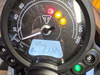 Triumph Speed Twin 900 R2 48kW