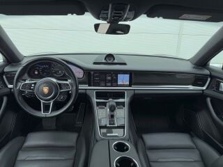 Porsche Panamera 4 E-Hybrid Sports Chrono 2.9 V6 340кВ