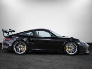 Porsche 911 GT3 RS 4.0 383кВ