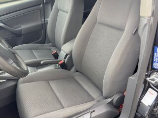 Volkswagen Golf 1.6 75kW