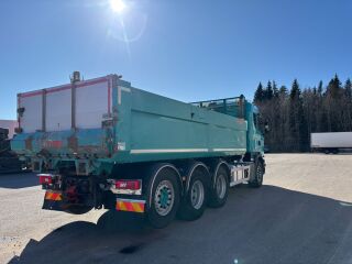 Scania G490 8x4*4 EURO6 + BOX VIBRATOR 360kW