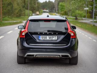 Volvo V60 SUMMUM AWD TWIN ENGINE PLUG IN HYBRID FACELIFT 2.4 162kW