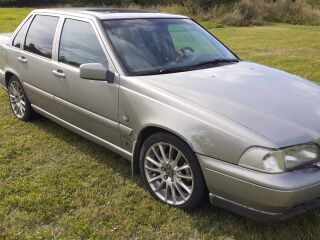 Volvo S70 2.5 103kW
