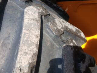 JCB 4cxAEC joystick torque lock