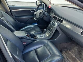 Volvo S80 2.5 147кВ