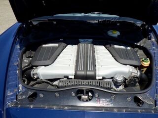 Bentley Flying Spur 6.0 W12 460kW