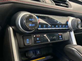 Toyota RAV4 Premium Plug-In Hybrid 2.5 136kW