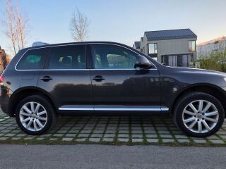 Volkswagen Touareg 3.0 V6 TDI 176кВ