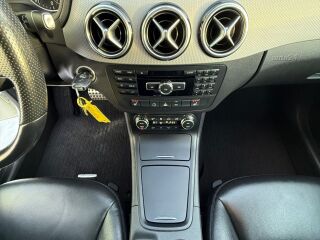 Mercedes-Benz B 200 AMG Sportpakett Facelift EU5 1.8 R4 CDI 100kW