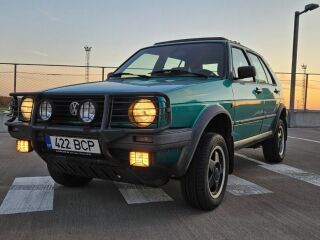 Volkswagen Golf Country 1.8 72кВ