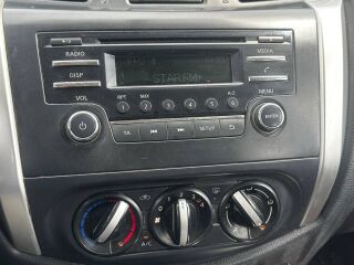 Nissan Navara N1 NP300 2.3 120кВ