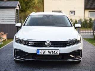 Volkswagen Passat GTE pistikhübriid 1.4 170kW