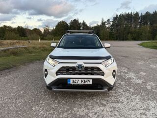 Toyota RAV4 Premium Plus