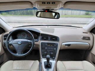 Volvo S60 D5 2.4 R5 93кВ
