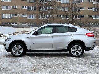 BMW X6 M 4.4 V8 300kW