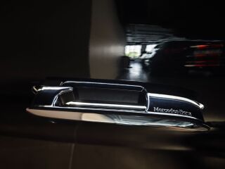 Mercedes-Benz E 200 AMG Night package 2.0 150kW